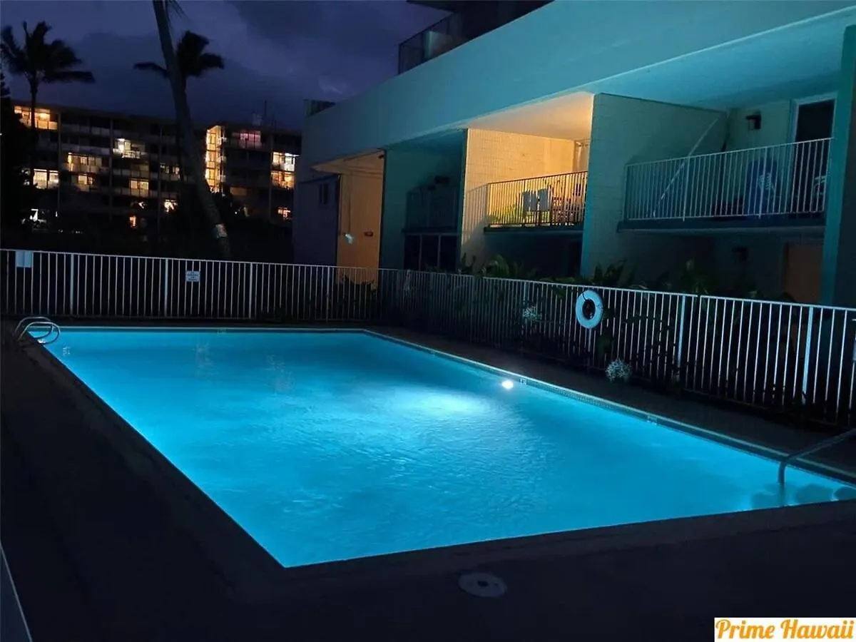 Amazing Beachfront Condo Hau'ula